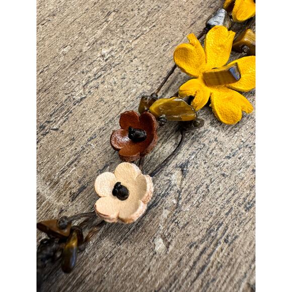 Handmade Genuine Leather Flower Bracelet w Rocks Yellow Bracelet Sustainable - Picture 7 of 8